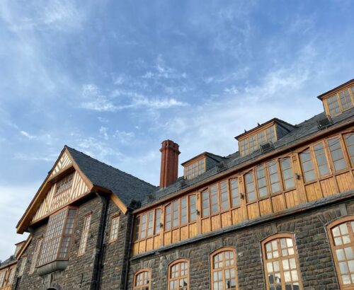 Lost in charms of old bricks and endless skies…